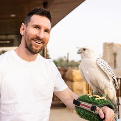 Messi Absen Acara PSG Demi Nonton Konser Coldplay di Spanyol