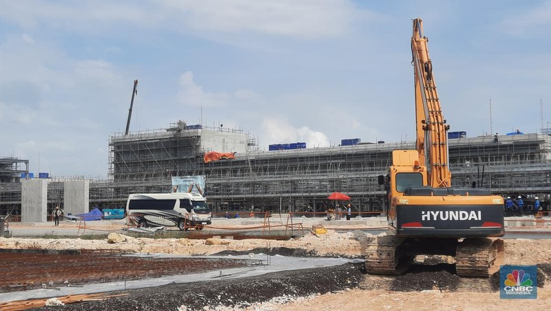 PT Freeport Indonesia (PTFI) saat ini tengah membangun pabrik pengolahan tembaga di Kawasan Industri Java Integrated Industrial & Port Estate (JIIPE), Kecamatan Manyar, Kabupaten Gresik, Jawa Timur. (CNBC Indonesia/Firda Dwi Muliawati