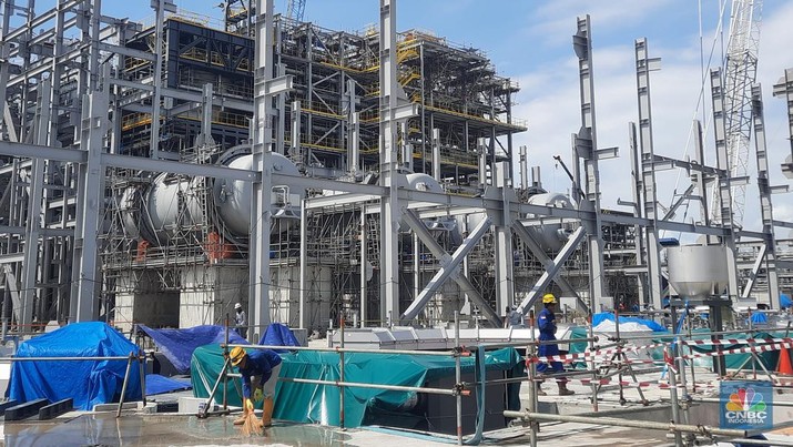 PT Freeport Indonesia (PTFI) saat ini tengah membangun pabrik pengolahan tembaga di Kawasan Industri Java Integrated Industrial & Port Estate (JIIPE), Kecamatan Manyar, Kabupaten Gresik, Jawa Timur. (CNBC Indonesia/Firda Dwi Muliawati