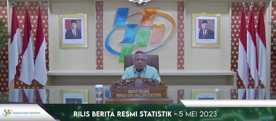 Deputi Bidang Neraca dan Analisis Statistik BPS Edy Mahmud dalam acara rilis BPS, Jumat (5/5/2023). (Tangkapan layar Youtube @BPSStatistics)