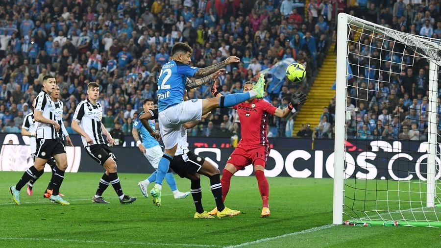 Napoli keluar sebagai juara Liga Italia 2022/2023. Napoli mengunci scudetto usai bermain imbang 1-1 melawan Udinese. (Getty Images/MB Media)
