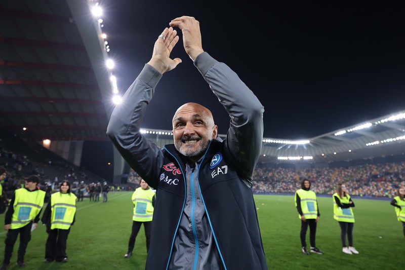 Napoli keluar sebagai juara Liga Italia 2022/2023. Napoli mengunci scudetto usai bermain imbang 1-1 melawan Udinese. (Getty Images/MB Media)