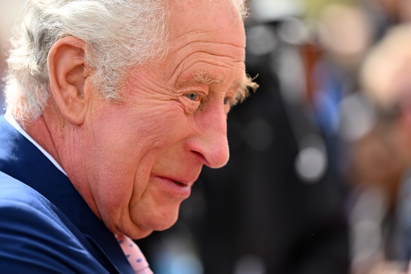 Raja Charles III tiba di Istana Buckingham, London, Jumat (5/5/2023) waktu setempat. (MARCO BERTORELLO/AFP via Getty Images) Raja Charles III tiba di Istana Buckingham, London, Jumat (5/5/2023) waktu setempat. (MARCO BERTORELLO/AFP via Getty Images)
