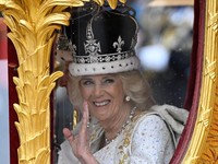 Takdir Memang Misteri: Camilla Dulu Simpanan, Sekarang Ratu