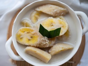 Menu Harian Ramadan 4: Gurih Segar Sup Kimlo dan Kolak Pisang Thailand Buat Takjil