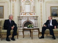 Mantan Presiden AS Tahu Rusia Bakal Serang Ukraina Sejak 2011