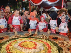 Festival Rujak Uleg Tahun Ini Digelar di Balai Kota, Simak Jadwalnya