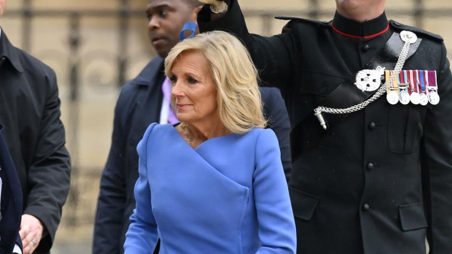 Raja Philippe dari Belgia dan Ratu Mathilde dari Belgia tiba di Westminster Abbey untuk Penobatan Raja Charles III dan Ratu Camilla pada 06 Mei 2023 di London, Inggris. (WireImage/Karwai Tang)