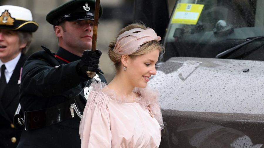 Raja Philippe dari Belgia dan Ratu Mathilde dari Belgia tiba di Westminster Abbey untuk Penobatan Raja Charles III dan Ratu Camilla pada 06 Mei 2023 di London, Inggris. (WireImage/Karwai Tang)