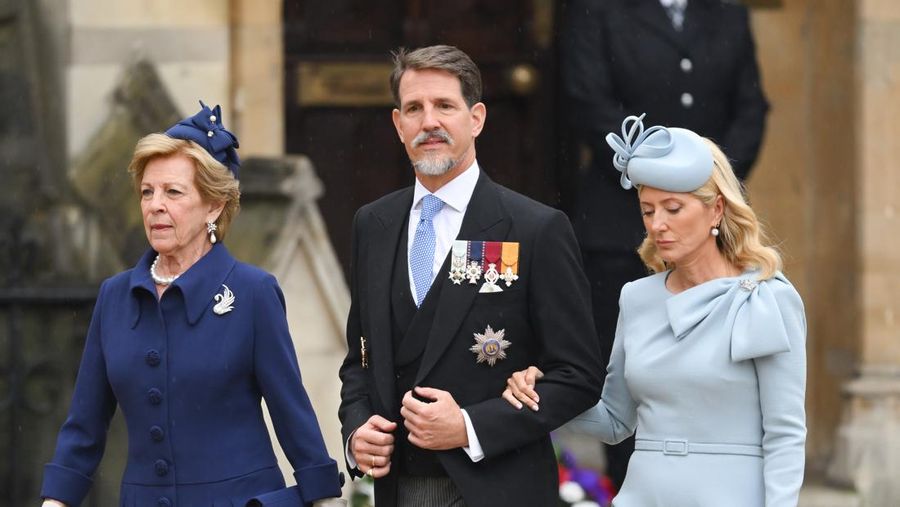 Raja Philippe dari Belgia dan Ratu Mathilde dari Belgia tiba di Westminster Abbey untuk Penobatan Raja Charles III dan Ratu Camilla pada 06 Mei 2023 di London, Inggris. (WireImage/Karwai Tang)