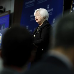 Janet Yellen Buka Suara soal Peringatan Stagflasi AS