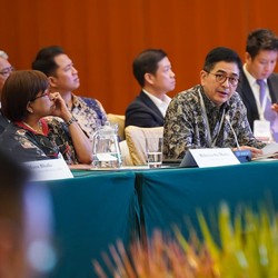 Pengusaha-Ekonom Teriak, Minta Pemerintah Selamatkan Rupiah