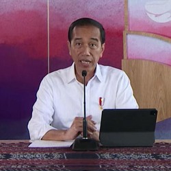Buka KTT ASEAN, Jokowi: Apa Kita Cuma Diam & Jadi Penonton?