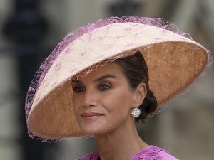 Ratu Letizia Dituduh Selingkuh dengan Mantan Adik Ipar, Tunjukkan Bukti Foto