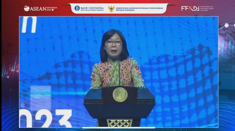 Deputi Gubernur BI, Fillianingsih Hendarta