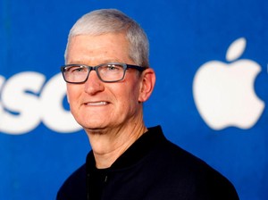 Penjualan iPhone Masih Anjlok, Bos Apple Datangi China