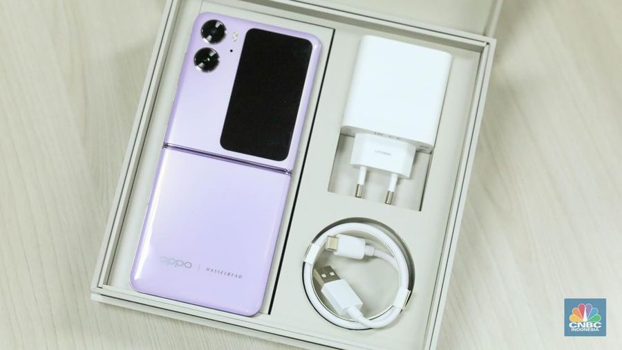 OPPO Find N2 Flip. (CNBC Indonesia/Faisal Rahman)
