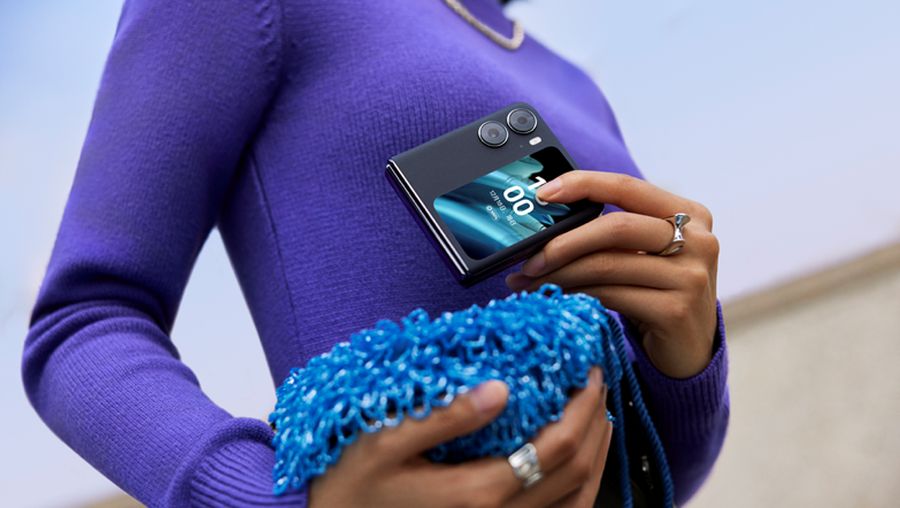 OPPO Find N2 Flip Menjadi HP Lipat dengan Teknologi Terbaik