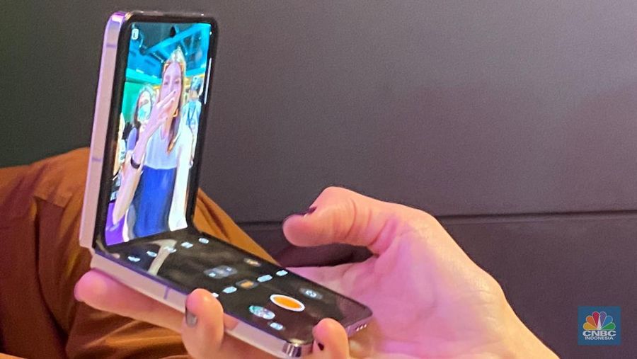 Peluncuran Oppo Find N2 Flip di Jakarta, Rabu (10/5/2023).
