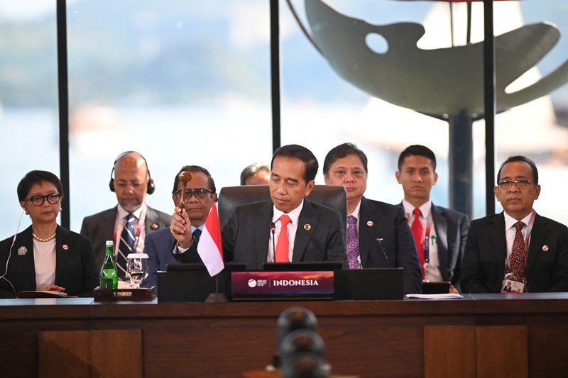 Presiden RI Joko Widodo saat membuka KTT ASEAN ke-42 di Labuan Bajo, Provinsi Nusa Tenggara Timur, Indonesia, Rabu (10/5/2023). Presiden RI Joko Widodo saat membuka KTT ASEAN ke-42 di Labuan Bajo, Provinsi Nusa Tenggara Timur, Indonesia, Rabu (10/5/2023). (Achmad Ibrahim/Pool via REUTERS)