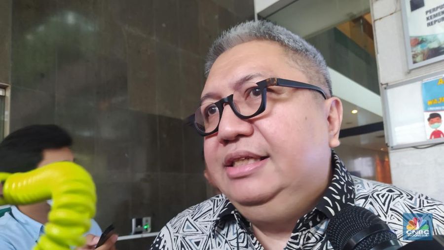 Ketua Umum Aprindo Roy Nicholas Mandey saat mendatangi kantor Kemendag membahas utang minyak goreng atau refaksi sebesar Rp 344 miliar. (վ/Martyasari Rizky)