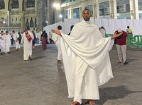 Bikin Geger, Ini Pria Non Muslim Masuk Makkah & Dekati Ka'bah