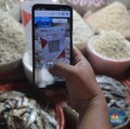 Bye Uang Tunai, QRIS akan Bisa Dipakai di Singapura-Korsel