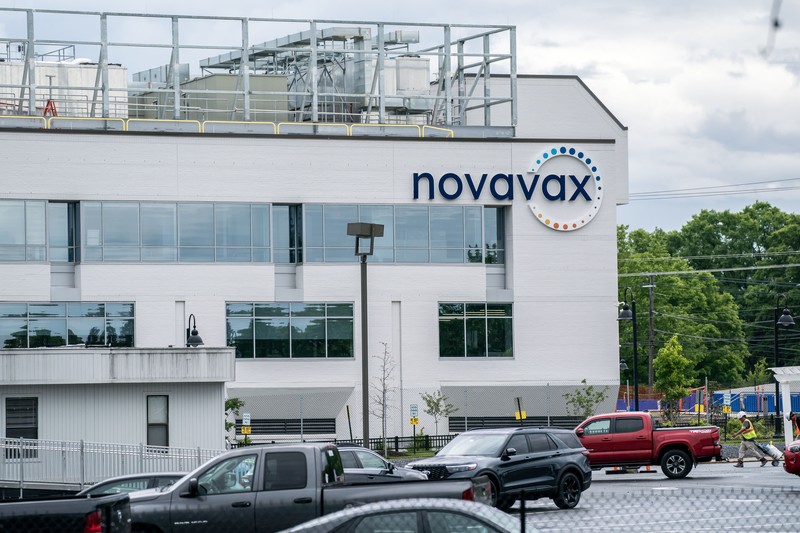 Suasana luar kantor pusat vaksin Covid-19 Novavax di Gaithersburg, Maryland, Amerika Serikat, Selasa (9/5/2023). Suasana luar kantor pusat vaksin Covid-19 Novavax di Gaithersburg, Maryland, Amerika Serikat, Selasa (9/5/2023). (Nathan Howard/Bloomberg via Getty Images)