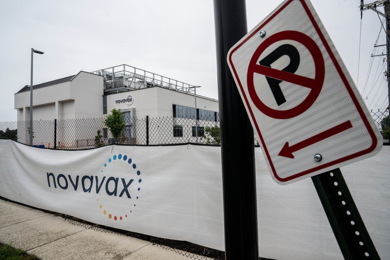 Suasana luar kantor pusat vaksin Covid-19 Novavax di Gaithersburg, Maryland, Amerika Serikat, Selasa (9/5/2023). Suasana luar kantor pusat vaksin Covid-19 Novavax di Gaithersburg, Maryland, Amerika Serikat, Selasa (9/5/2023). (Nathan Howard/Bloomberg via Getty Images)