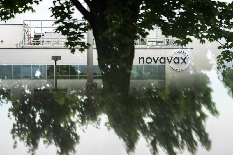 Suasana luar kantor pusat vaksin Covid-19 Novavax di Gaithersburg, Maryland, Amerika Serikat, Selasa (9/5/2023). Suasana luar kantor pusat vaksin Covid-19 Novavax di Gaithersburg, Maryland, Amerika Serikat, Selasa (9/5/2023). (Nathan Howard/Bloomberg via Getty Images)