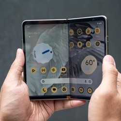 Disalip HP China, Ini Alasan Ponsel Lipat Google Nyaris Gagal