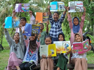 Asik! Perpusnas Bakal Bagikan Buku di Stasiun-Terminal Saat Mudik Lebaran 2024