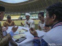 Gak Perlu ke KUA! Ini Link & Cara Daftar Nikah Online Lewat Simkah