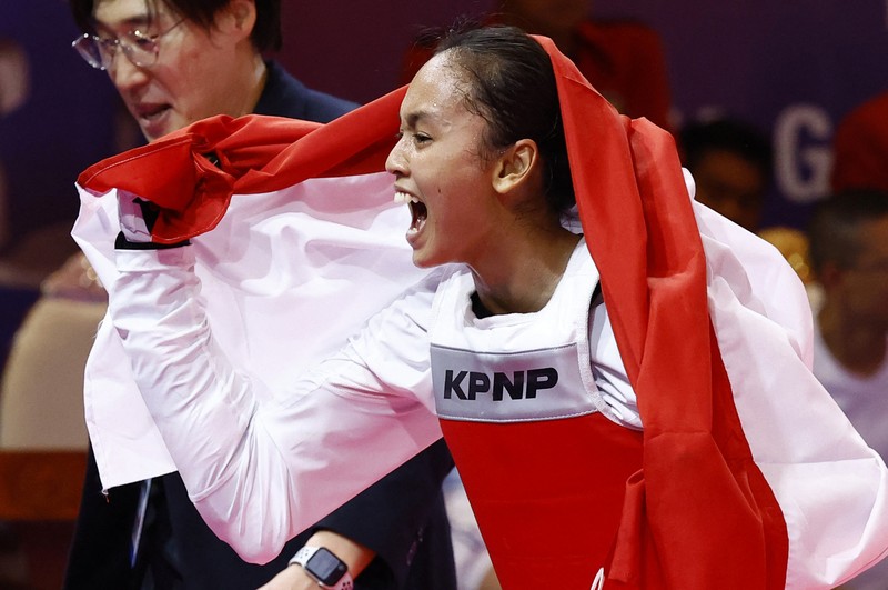 Chroy Changvar Convention Center Hall F, Phnom Penh, Kamboja - 15 Mei 2023 Tamesti Megawati dari Indonesia bereaksi selama putaran final. (REUTERS/Kim Kyung-Hoon)