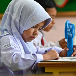 Resmi: Siswa Sekolah Libur Sepekan Pertama Bulan Puasa Ramadan