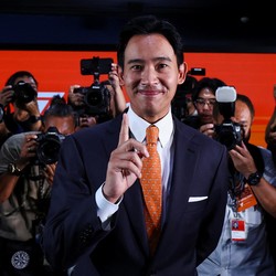 Pita Limjareonrat: Menang Pemilu, Dijegal Parlemen, Resign