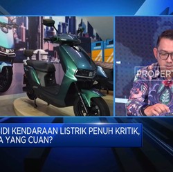 Video: Kebanyakan Syarat, Penjualan Motor Listrik Turun?