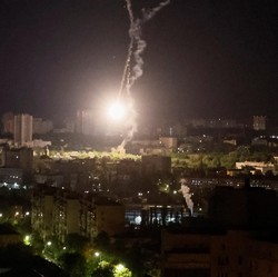 Ukraina Lempar Serangan Balik, Jebak Pasukan Rusia di Bakhmut