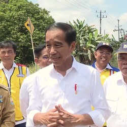 Cek Harga Pasca Lebaran, Jokowi: Harga Telur Sedikit Naik