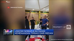 Dukung Timnas, Jokowi & Anies Masing-Masing Gelar Nobar