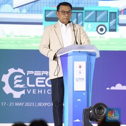 Moeldoko Mendadak Jualan Mobil Listrik, Gara-gara Anies?