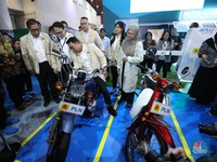 Wuih! Di Sini, Harga Motor Listrik Ini Tak Sampai Rp10 Juta