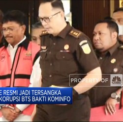 Penampakan Menkominfo Johnny G Plate Pakai Baju Tahanan
