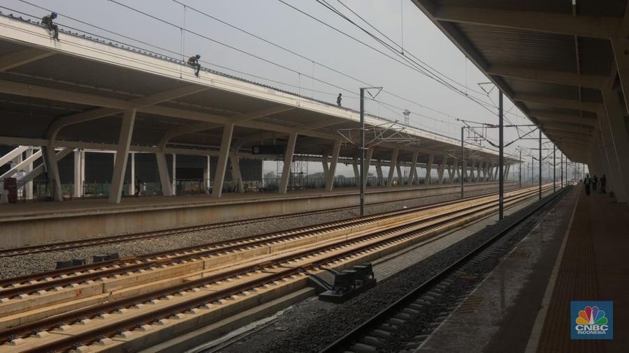 Penampakan Stasiun Kereta Cepat Karawang yang dibangun KCIC. (CNBC Indonesia/Faisal Rahman)