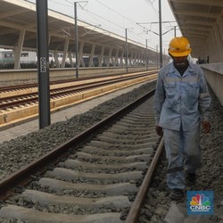 Stasiun Kereta Cepat Karawang Baru Beroperasi Awal 2025