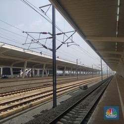 Kereta Cepat Whoosh Tak Setop di Stasiun Karawang, KCIC Buka Suara