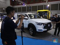 Begini Nasib Proyek Mobil Listrik Jokowi Usai Pemilu 2024