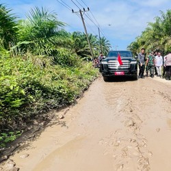 Jokowi Habiskan Rp 489 Triliun untuk Pendanaan Jalan