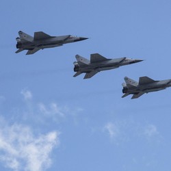 Warning! AS Bakal Hadapi Perang Serentak dengan China & Rusia