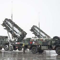 AS Buka Pangkalan Rudal di Polandia, NATO Siap Perang Lawan Rusia?